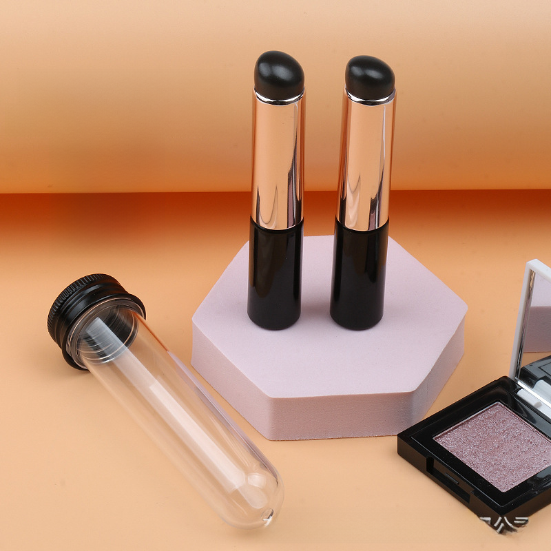 Popular online celebrity silicone makeup brush Silicone lipstick brush smudges Q soft finger belly mini portable lip brush beauty tools