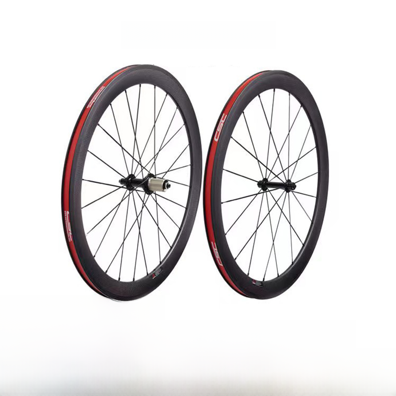 Almacén de ultramar europeo de una sola pieza de entrega 700C hub de fibra de carbono conjunto de ruedas de bicicleta de montaña
