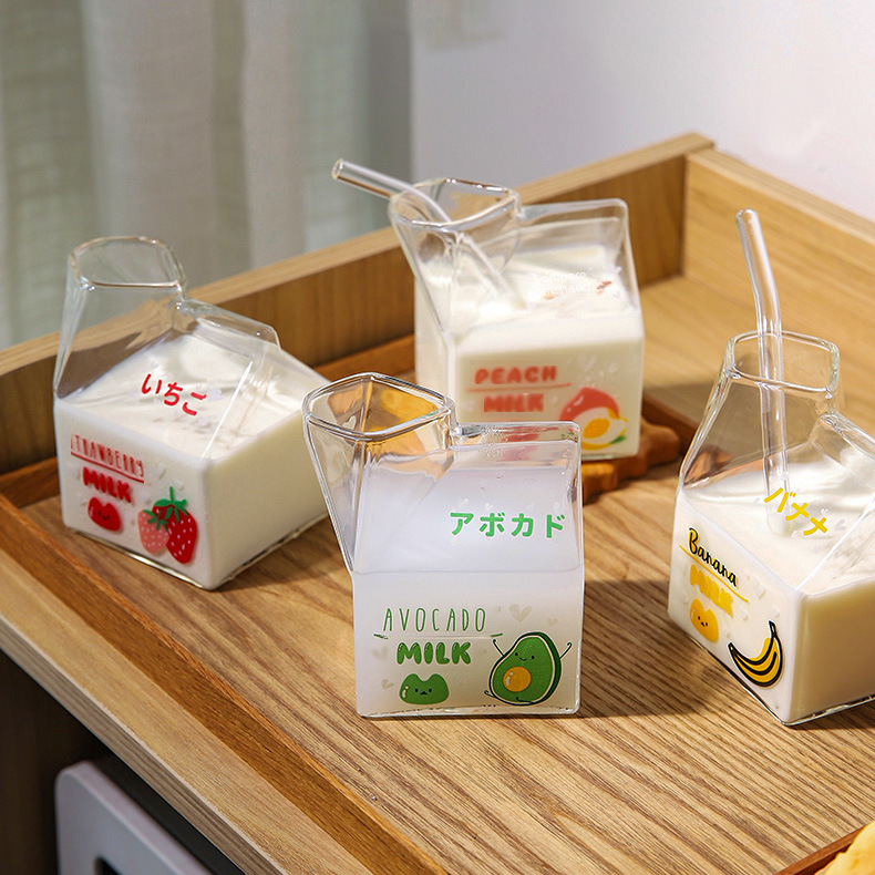 Creative Girl Heart Square Milk Box Cup Household High Borosilicate Glass Cup Straw Cup Can Be Microwaved Glass Cup 