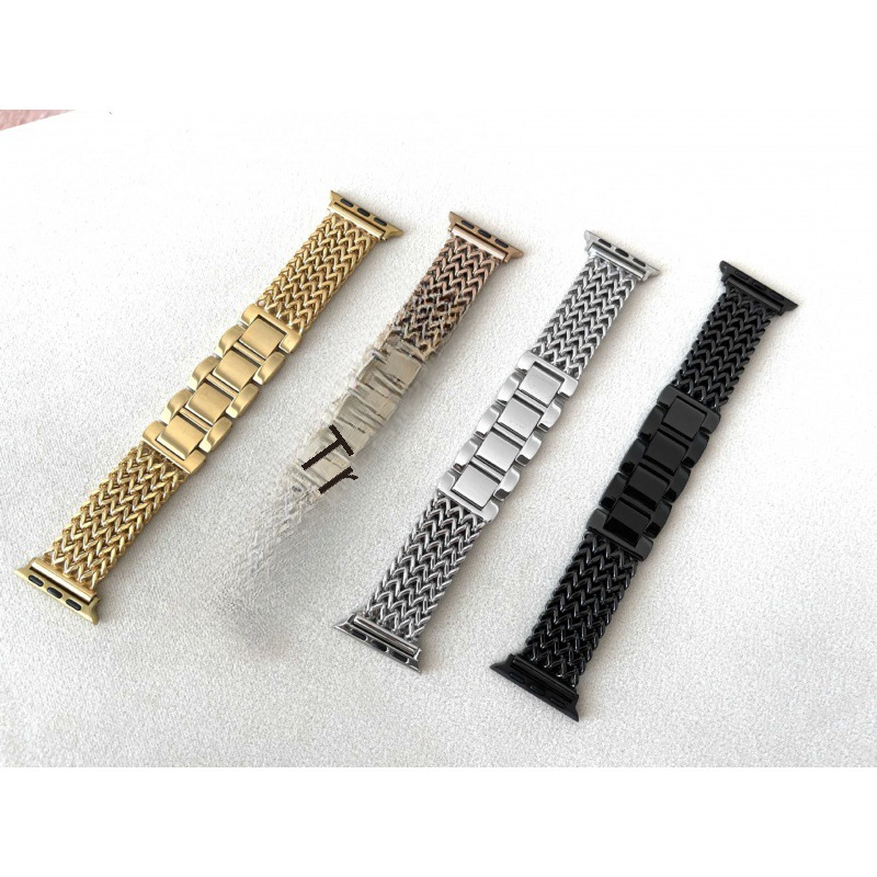 Adecuado para Apple Watch iwatch 1-7 generación nueva cadena de cuatro filas tejida en forma de corazón correa de metal de acero inoxidable