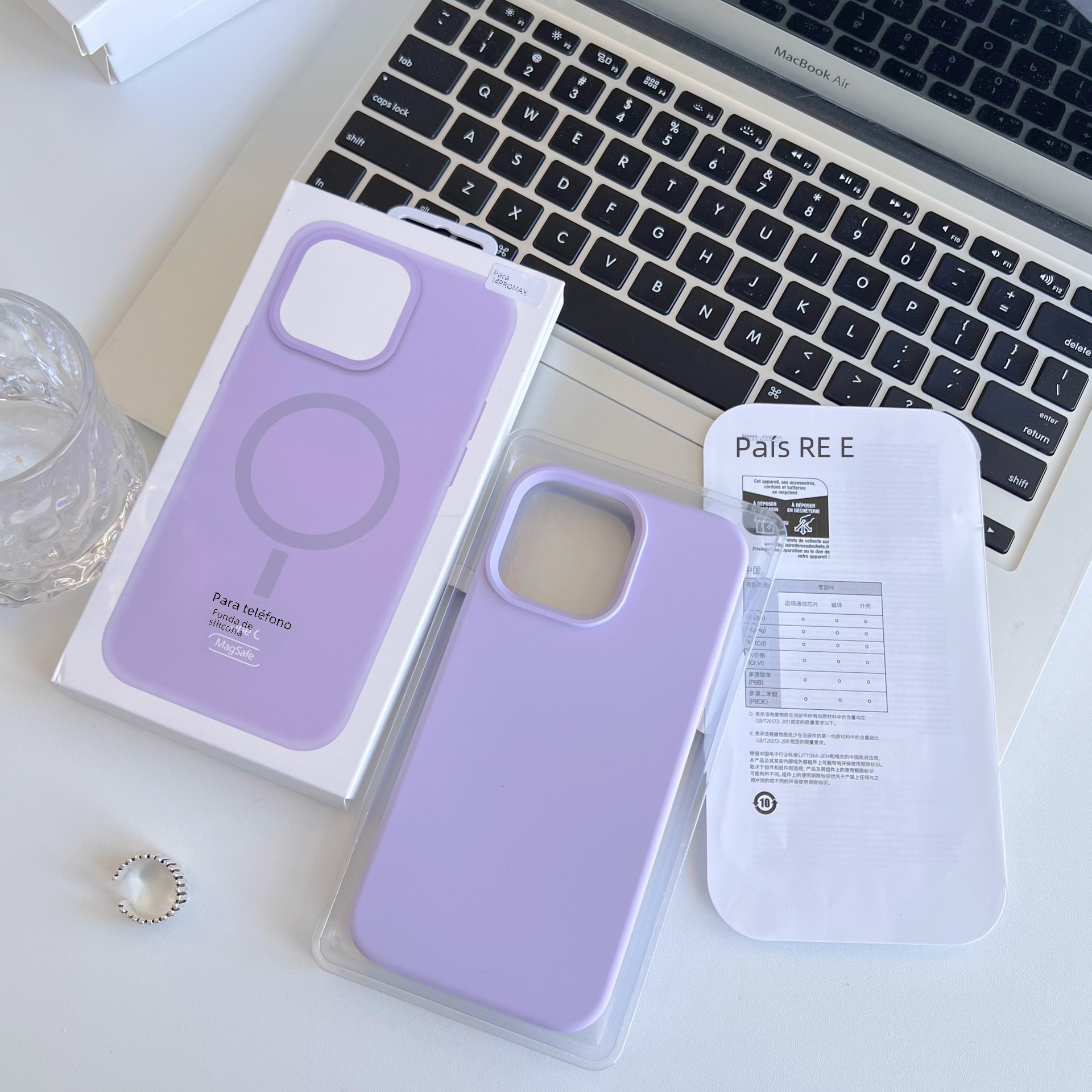 Aplicable a la carcasa del teléfono móvil de silicona líquida iPhone14promax Apple 15 color sólido conjunto todo incluido animación de succión magnética todo incluido
